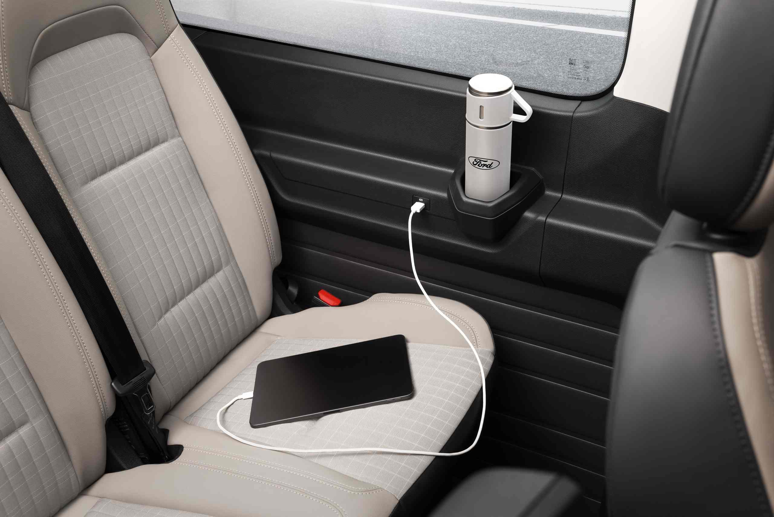 ford transit (19).jpg