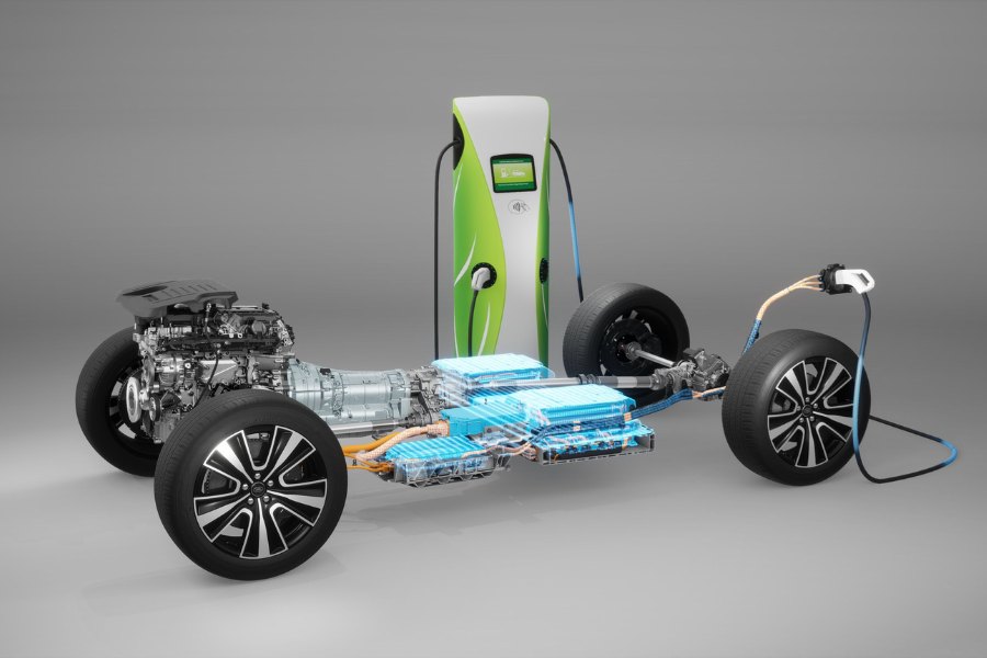 Xe PHEV tự chuyển đổi linh hoạt giữa hai nguồn năng lượng khi vận hành